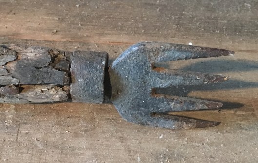 Mahockney Weeding Hoe (4)